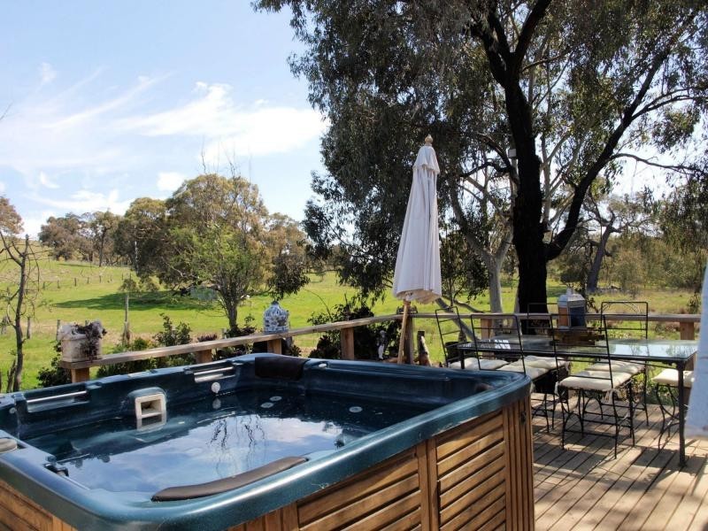 1270 Dairy Flat Road, Heathcote VIC 3523