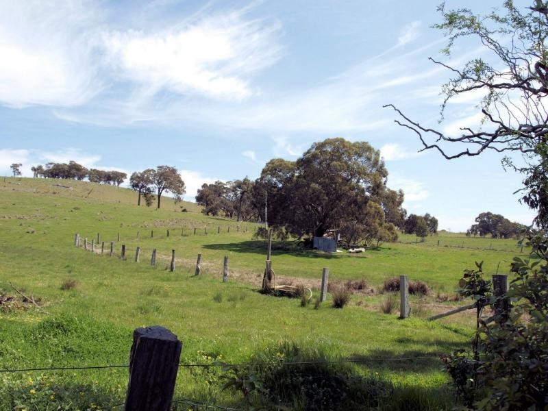 1270 Dairy Flat Road, Heathcote VIC 3523