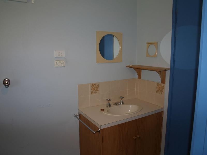 2/16 Bignold Avenue, East Bendigo VIC 3550