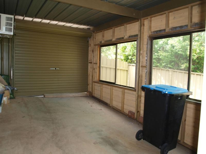 2/16 Bignold Avenue, East Bendigo VIC 3550