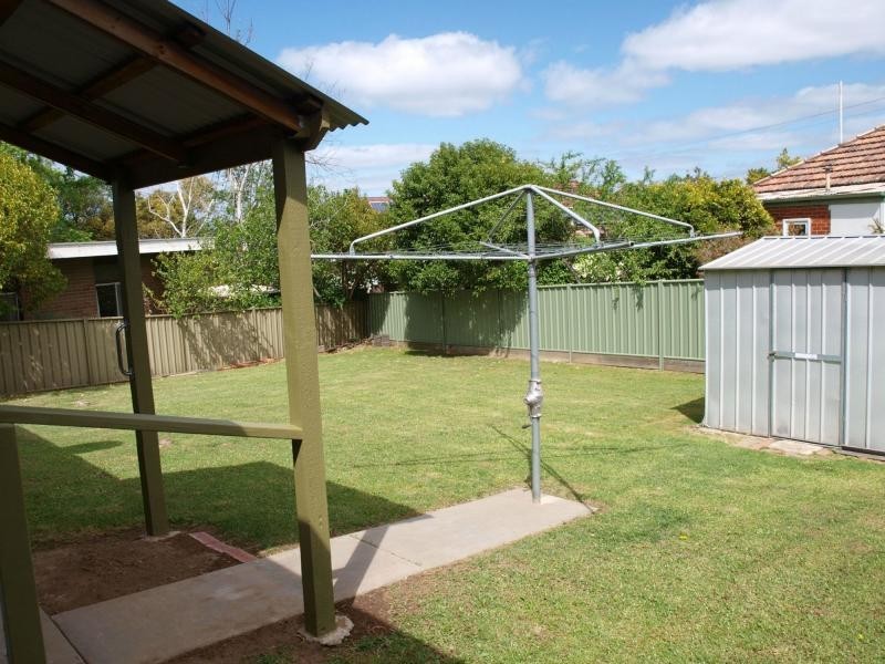 2/16 Bignold Avenue, East Bendigo VIC 3550