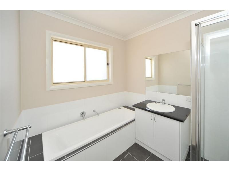 2B Curtain Street, Eaglehawk VIC 3556