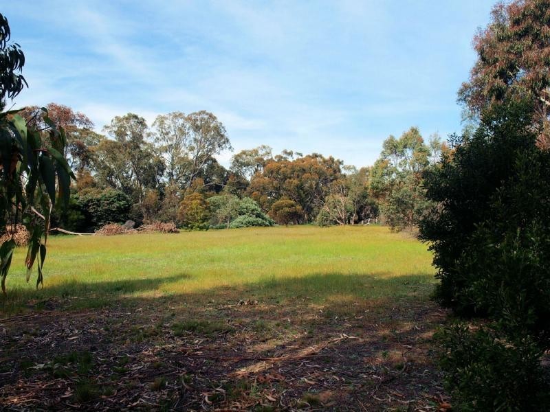 77 Dobles Lane, Bendigo VIC 3550
