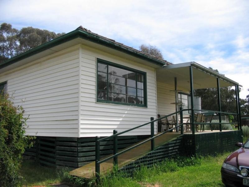 124 Nine Mile Road, Wedderburn VIC 3518