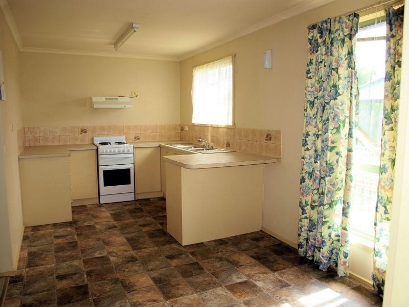 Unit 5,/1 Hospital Street, Heathcote VIC 3523