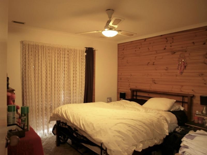 40 Teasley Drive, Heathcote VIC 3523