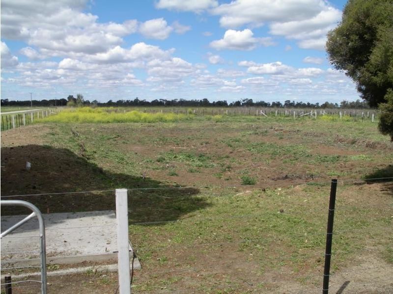 1229 Appin South Road, Kerang VIC 3579