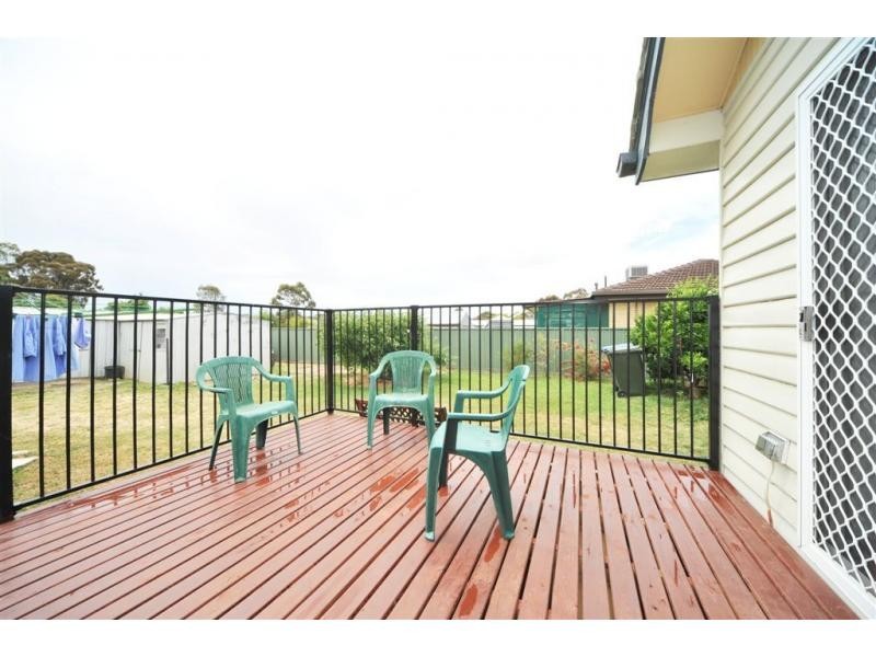 10 Hope Street, Kangaroo Flat VIC 3555