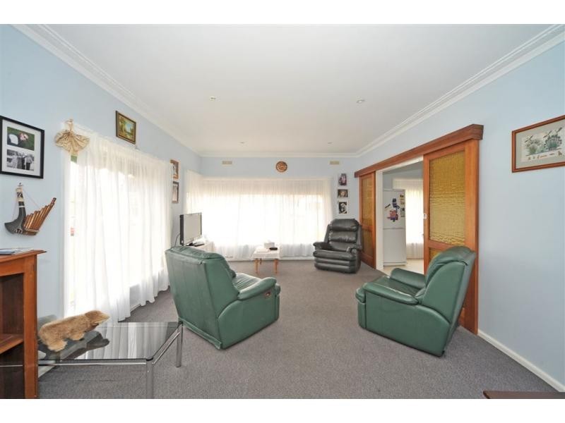 10 Hope Street, Kangaroo Flat VIC 3555