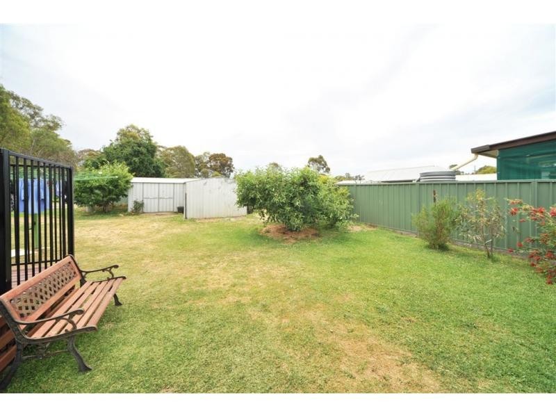 10 Hope Street, Kangaroo Flat VIC 3555