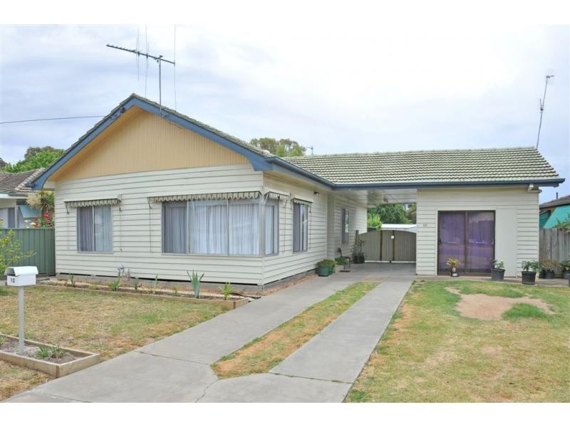 10 Hope Street, Kangaroo Flat VIC 3555