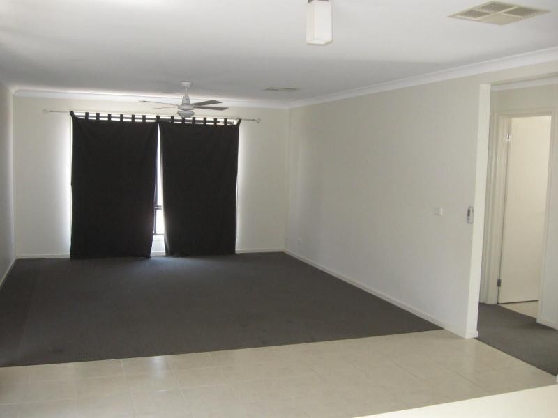 2B Lester Street, Eaglehawk VIC 3556