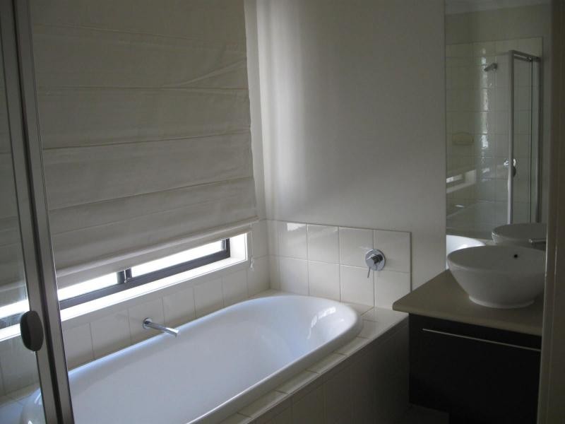 2B Lester Street, Eaglehawk VIC 3556