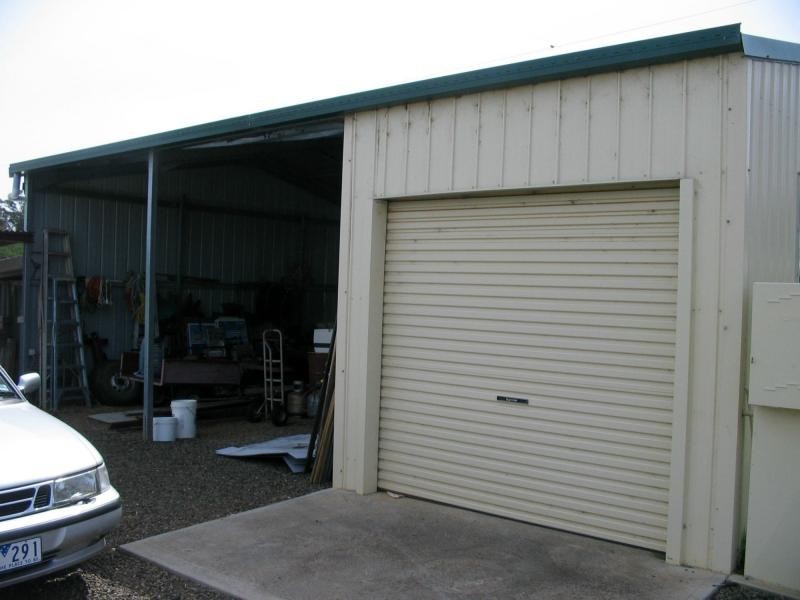 54 Middle Road, Dunolly VIC 3472