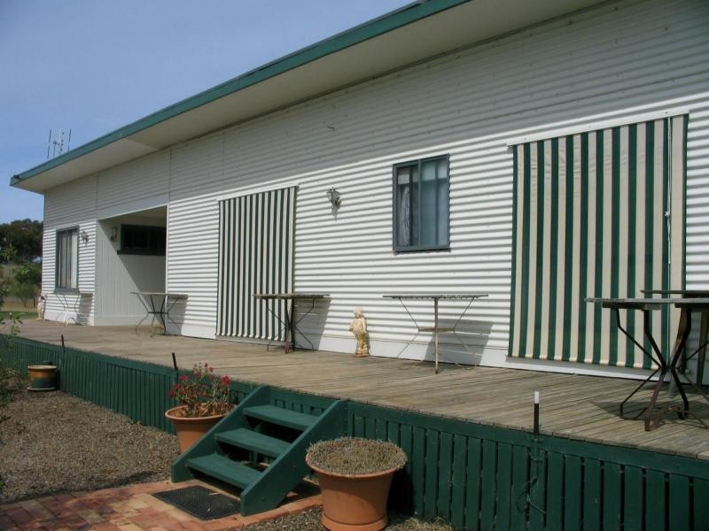 54 Middle Road, Dunolly VIC 3472