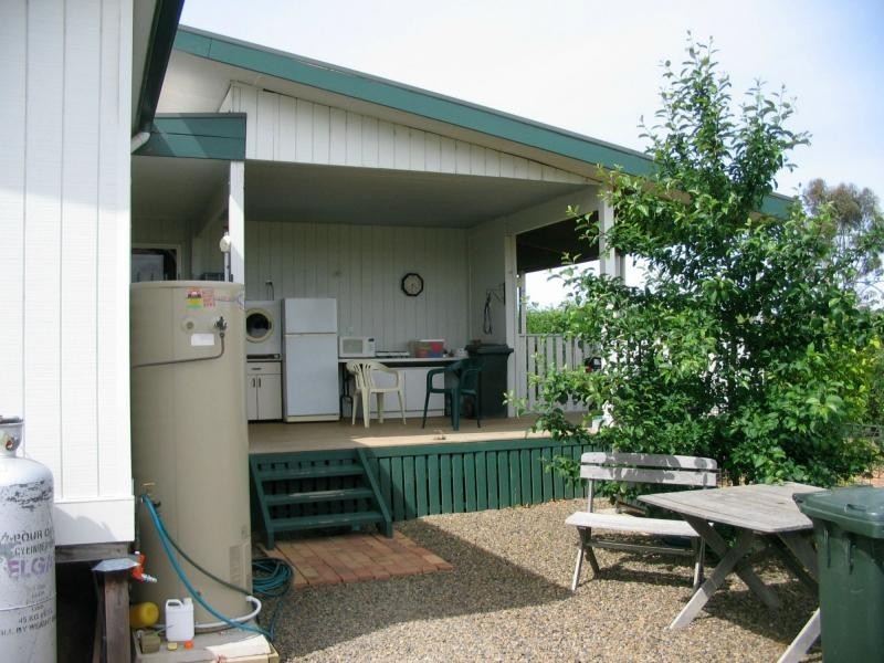 54 Middle Road, Dunolly VIC 3472