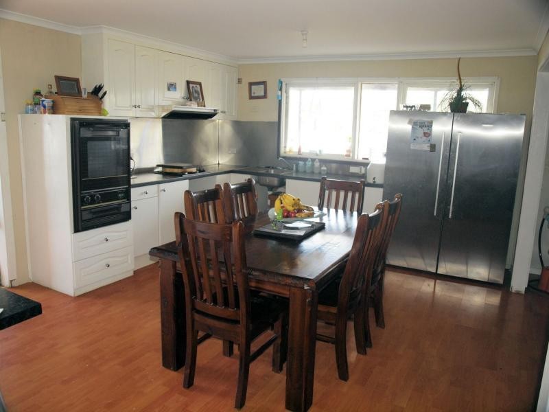 275 Pierces Road, Sebastian VIC 3556