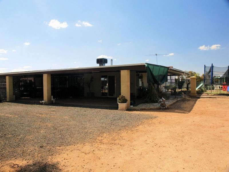 275 Pierces Road, Sebastian VIC 3556