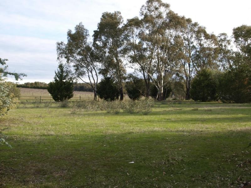 39 Kilroy Street, Heathcote VIC 3523