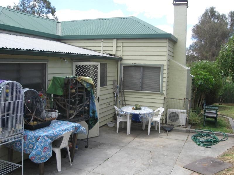 3 Caldwells Road, Eaglehawk VIC 3556