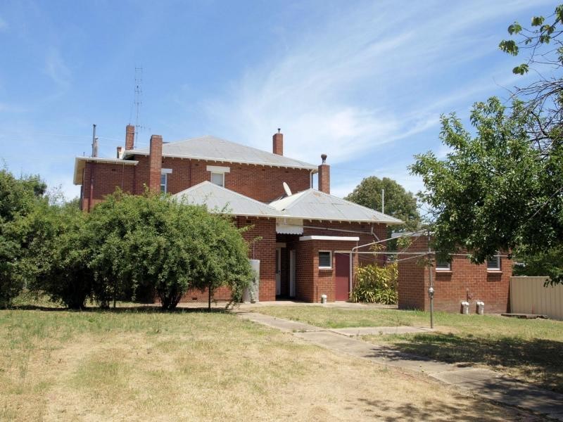 104 High Street, Heathcote VIC 3523