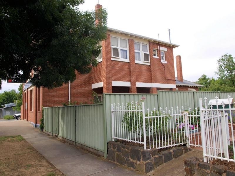 104 High Street, Heathcote VIC 3523