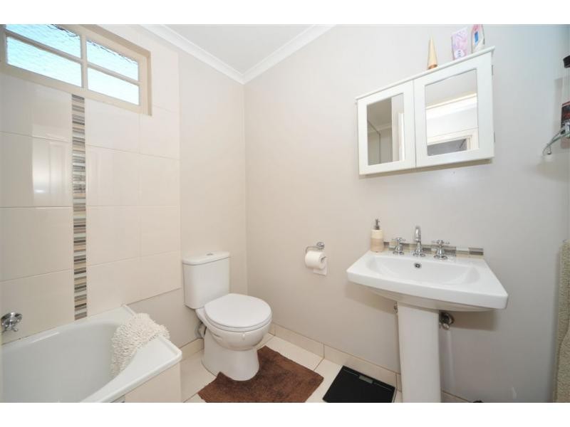 360 Eaglehawk Road, California Gully VIC 3556