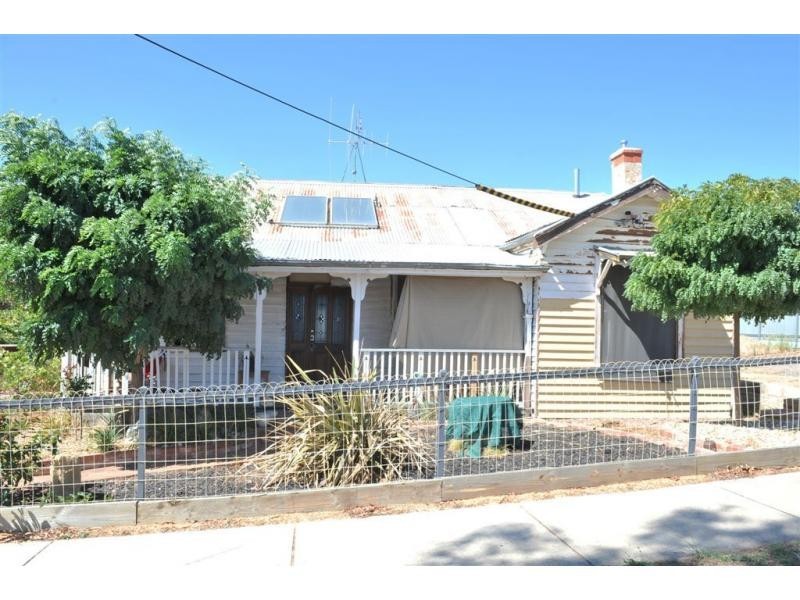 360 Eaglehawk Road, California Gully VIC 3556
