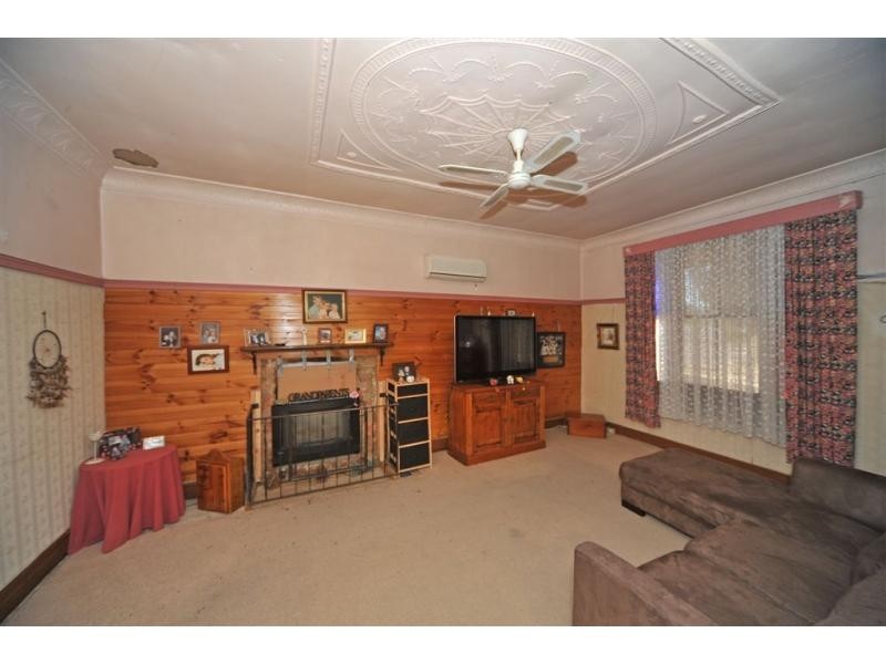 360 Eaglehawk Road, California Gully VIC 3556