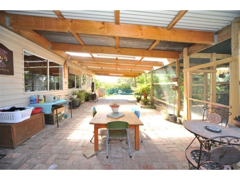 360 Eaglehawk Road, California Gully VIC 3556