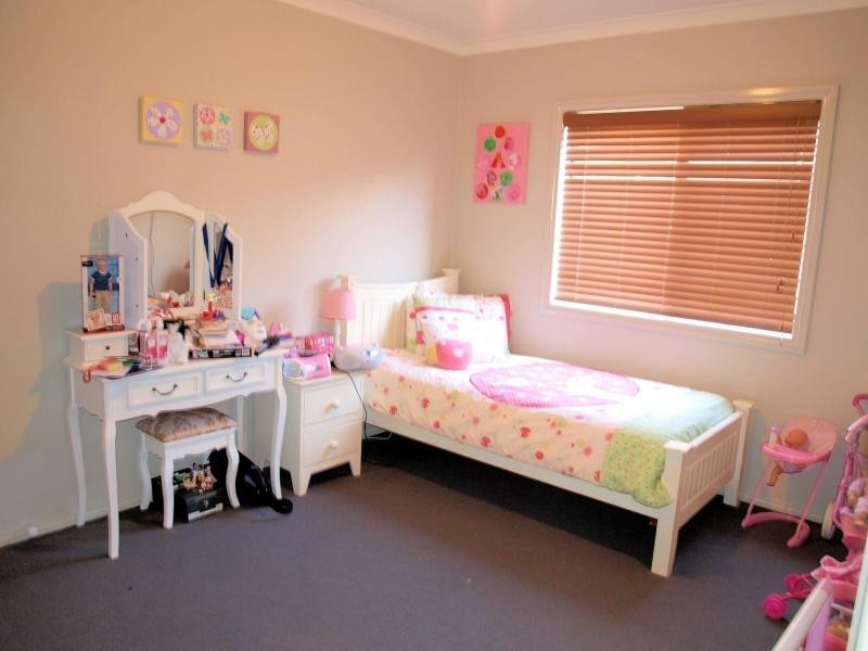 106 Amara Way, Kangaroo Flat VIC 3555