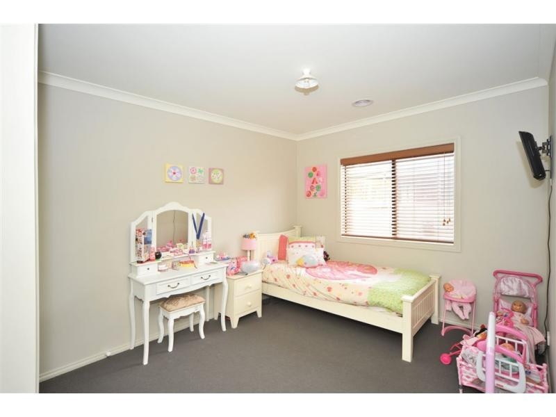 106 Amara Way, Kangaroo Flat VIC 3555