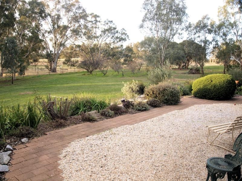 84 Beilharz Road, Ravenswood VIC 3453