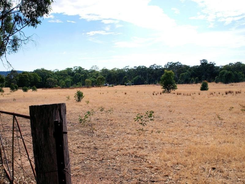 205 Hirds Road, Heathcote VIC 3523