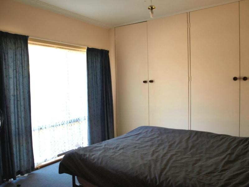 24 Archer Street, Kangaroo Flat VIC 3555