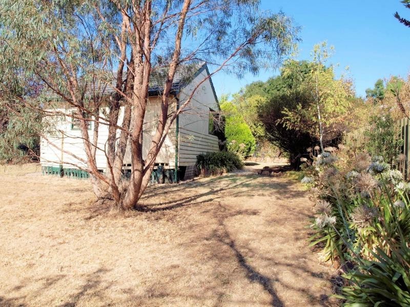 24 Archer Street, Kangaroo Flat VIC 3555
