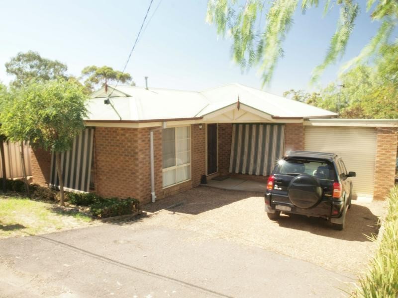 20 Wade Lane, Golden Square VIC 3555