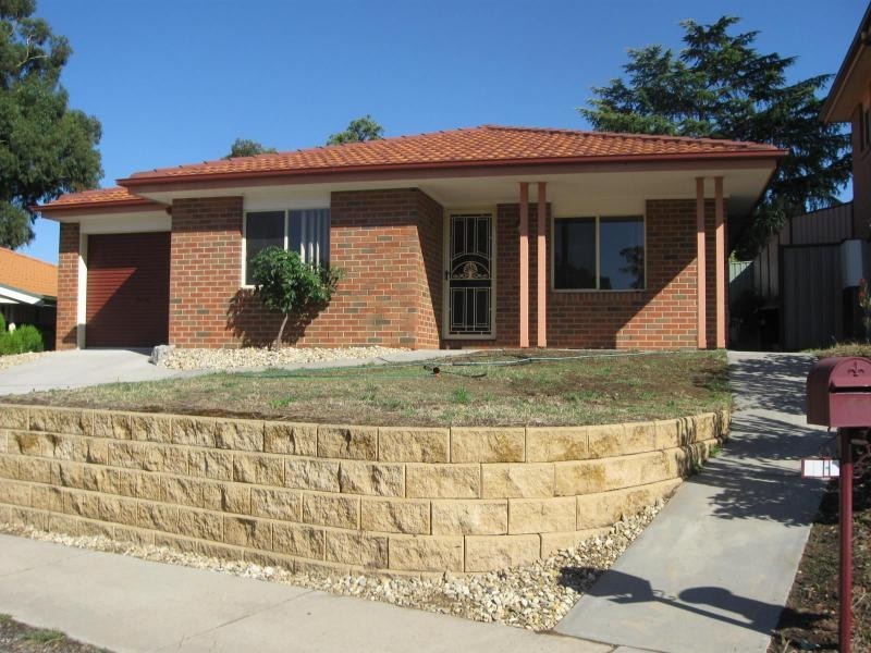 1/15 Claire Court, Kennington VIC 3550