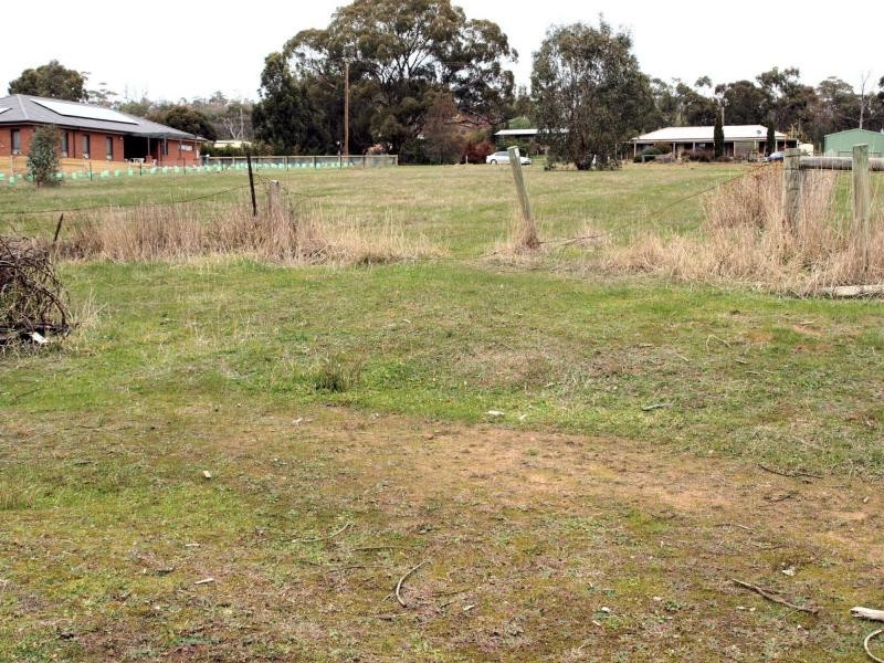 9-11 Armstrong Street, Heathcote VIC 3523