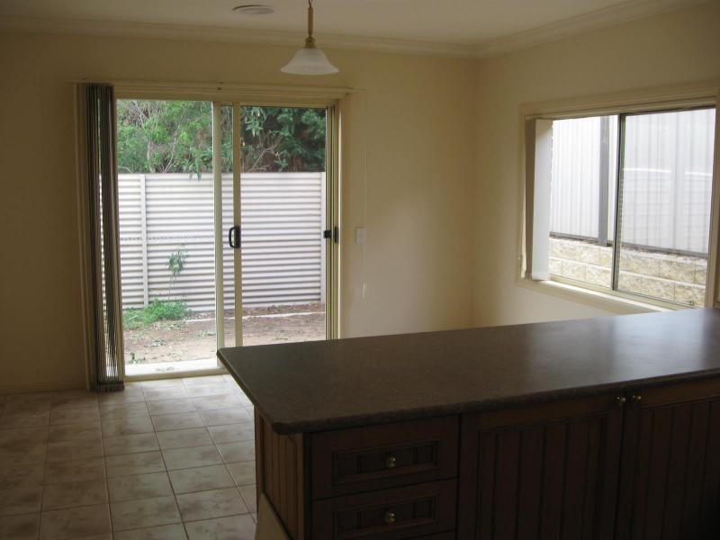 11 Claire Court, Kennington VIC 3550