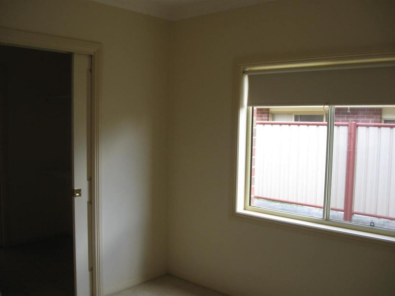 11 Claire Court, Kennington VIC 3550