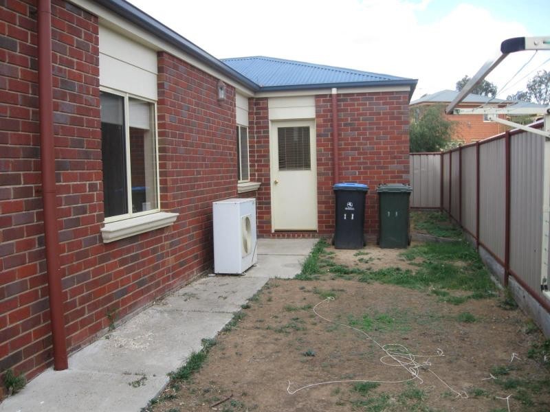 11 Claire Court, Kennington VIC 3550