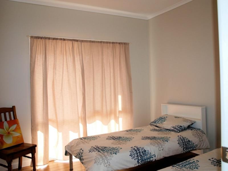 30 Hall Road, Heathcote VIC 3523