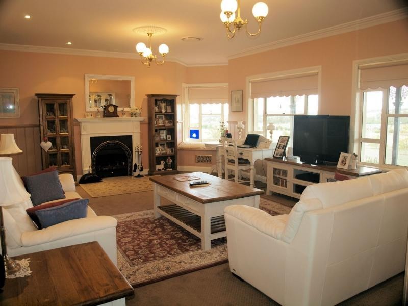 61 Sunrise Crescent, Lockwood South VIC 3551