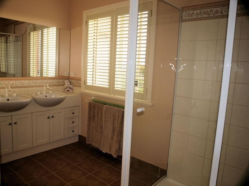 61 Sunrise Crescent, Lockwood South VIC 3551