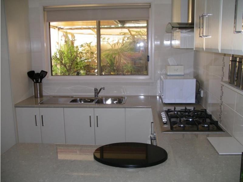 3 Liepoldt Rise, Golden Square VIC 3555