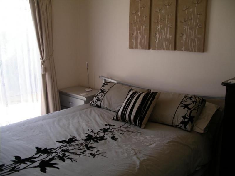 3 Liepoldt Rise, Golden Square VIC 3555