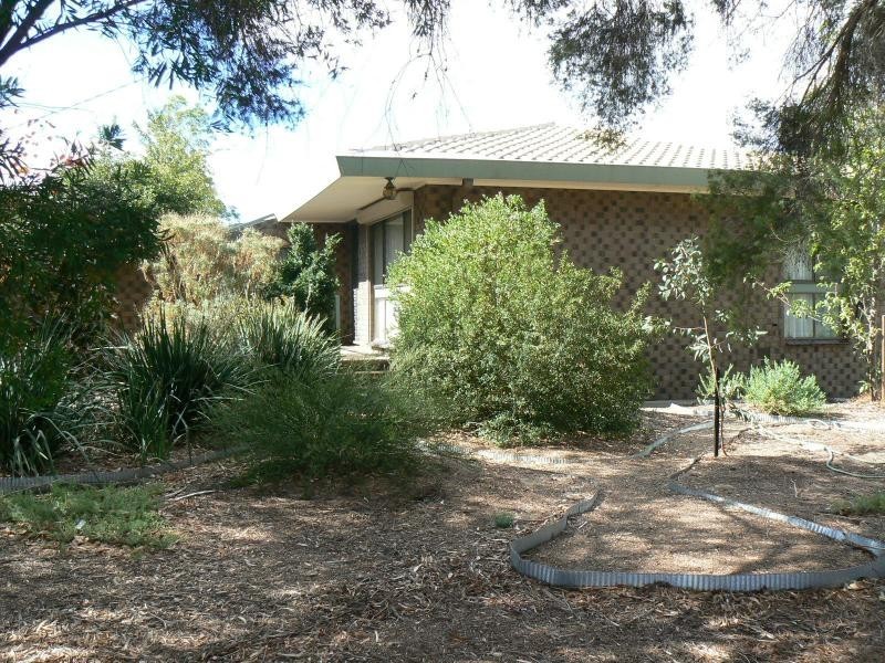 94 Harley Street, Strathdale VIC 3550