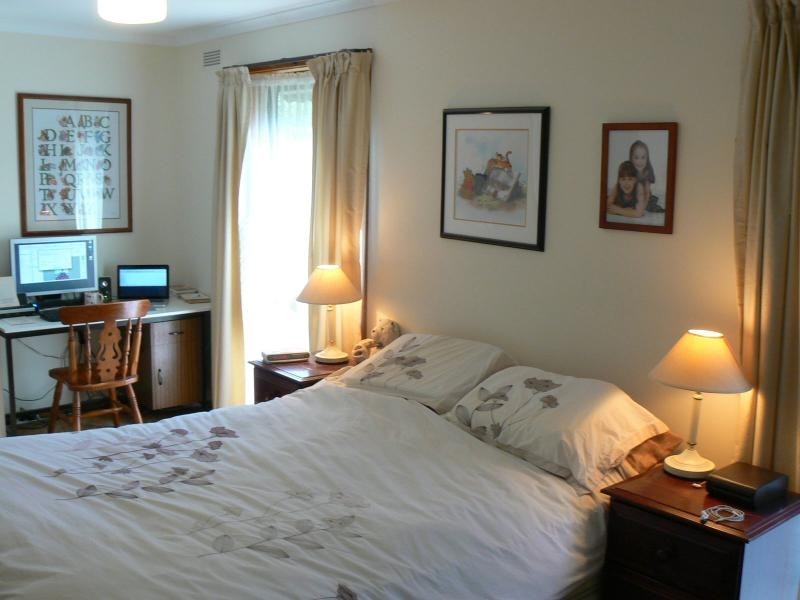 94 Harley Street, Strathdale VIC 3550