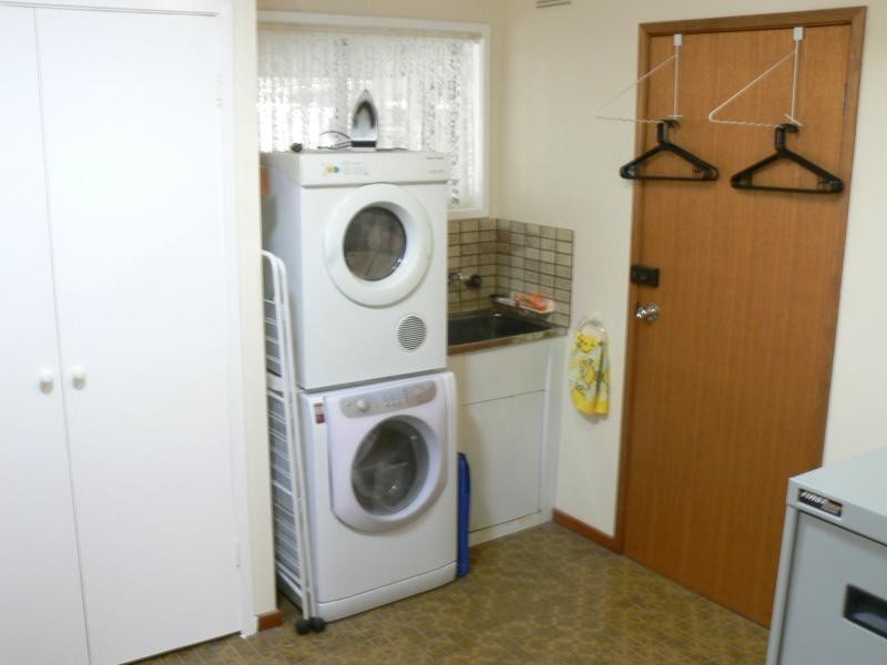 94 Harley Street, Strathdale VIC 3550